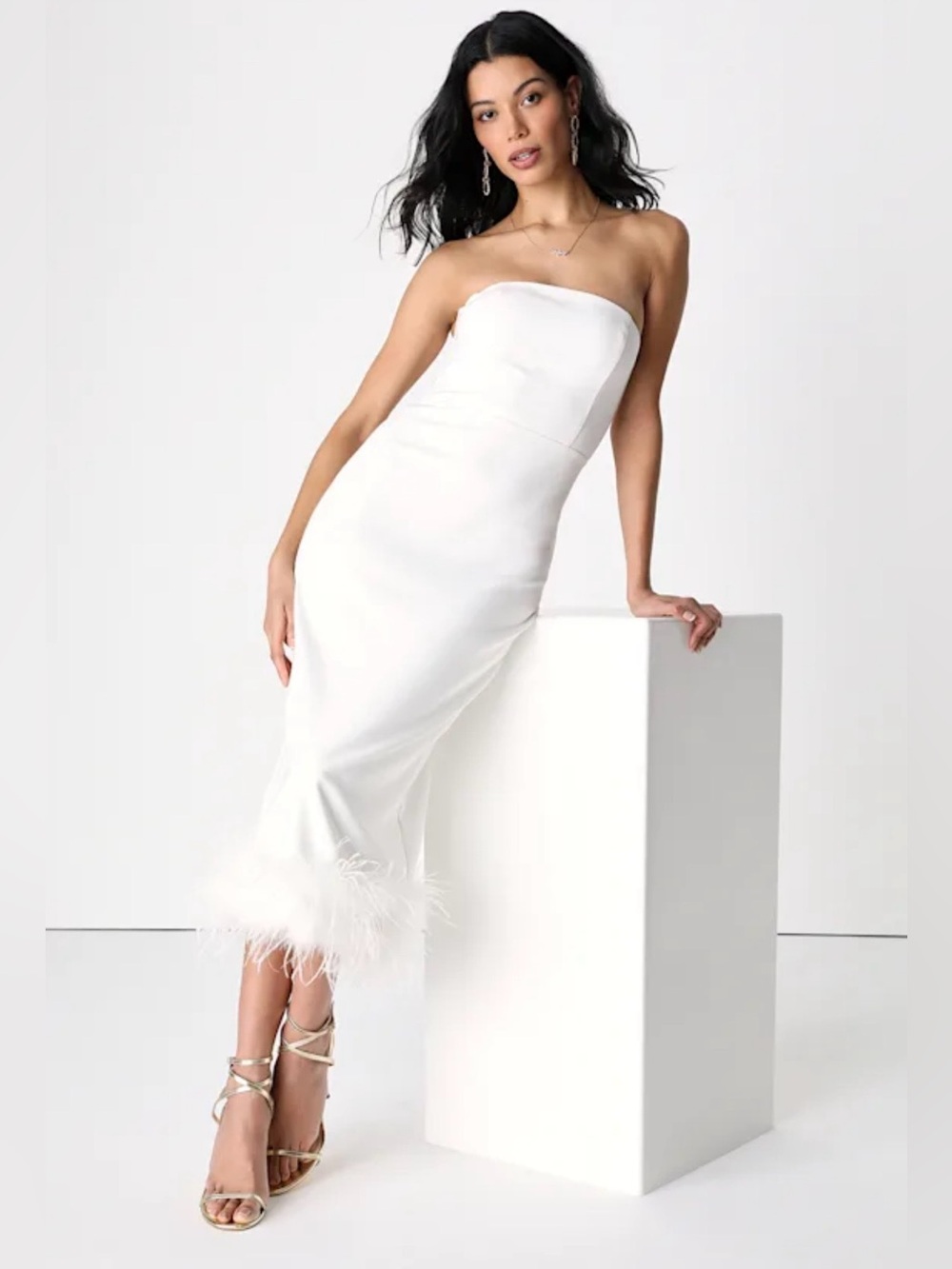 Lulus NWOT Strapless Feather Trim Midi White Size S W/Flaw #2021816 MSRP $88
